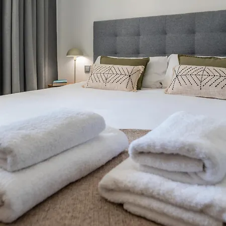 Calma House Aloha Gardens By Vps *