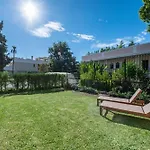 Calma House Aloha Gardens By Vps