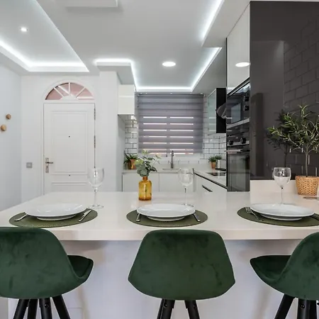 Appartement Calma House Aloha Gardens By Vps