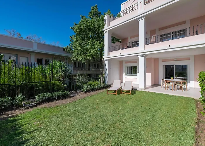 Calma House Aloha Gardens By Vps